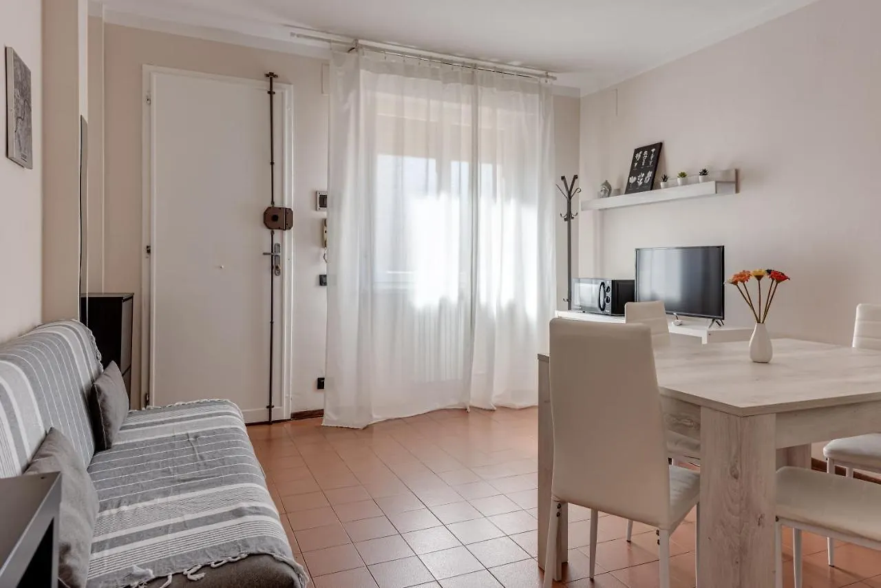 Casa Boss Pisa Cisanello Apartment
