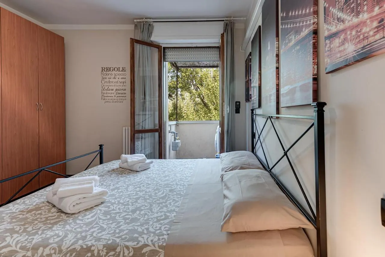 Casa Boss Pisa Cisanello Apartment 0*,