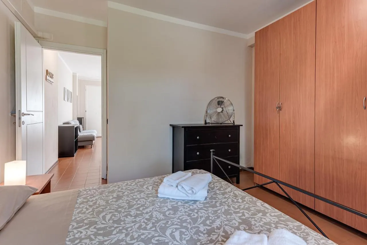 Casa Boss Pisa Cisanello Apartment 0*,